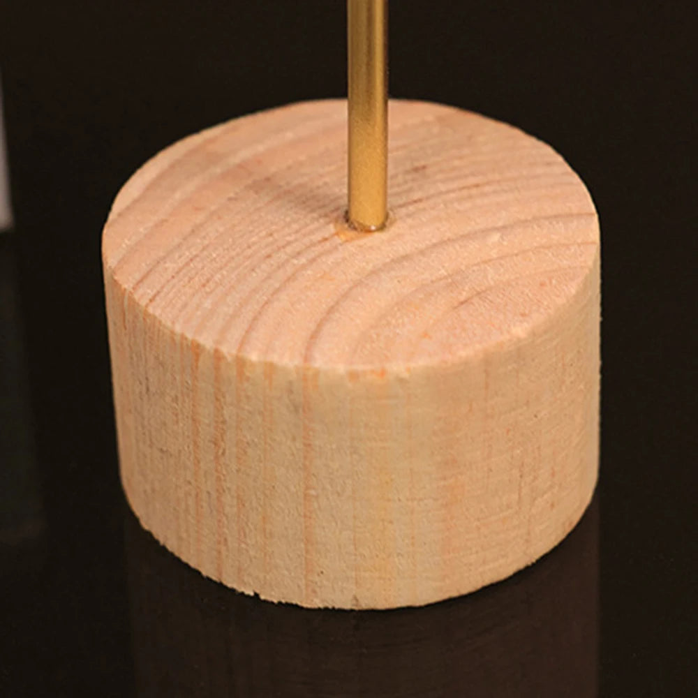 Hign-concerned Nordic Ginkgo Leaf Sculpture For Home Decor